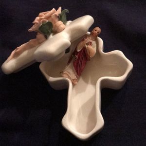 80’s Jesus Christ Cross Ceramic Box - Christmas